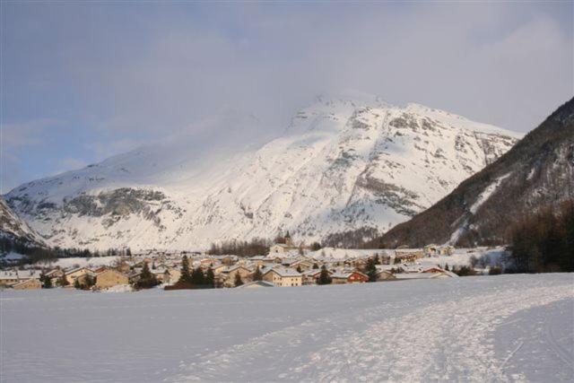 Hotel La Vanoise Bessans Exteriör bild
