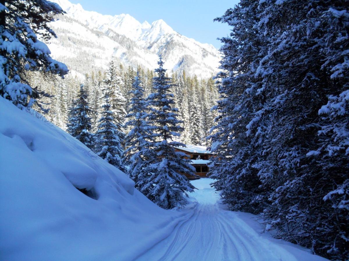 Hotel La Vanoise Bessans Exteriör bild