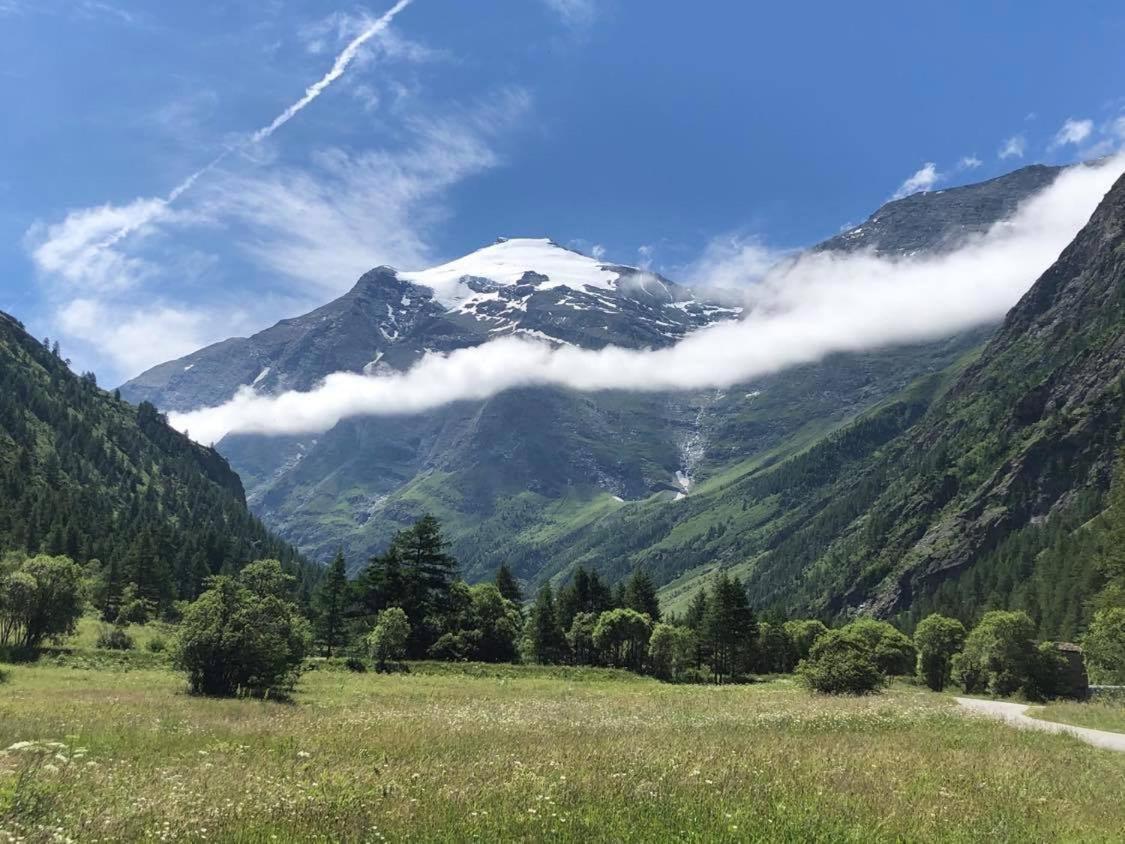 Hotel La Vanoise Bessans Exteriör bild